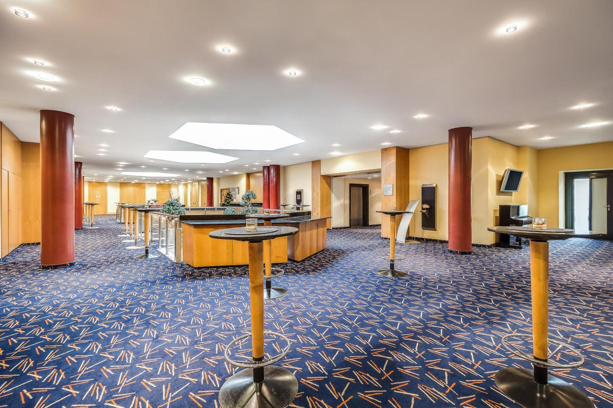 Congress Hotel Chemnitz Buitenkant foto